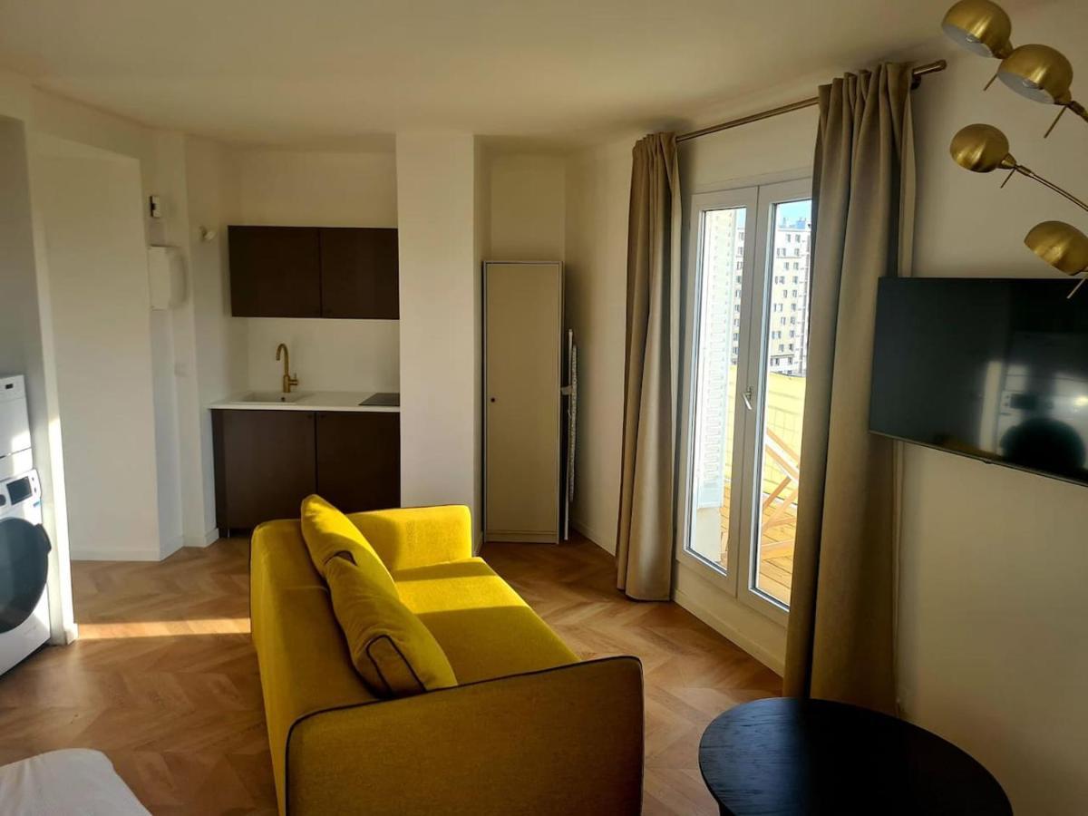 Paris Balcony Top Floor Room Eksteriør billede